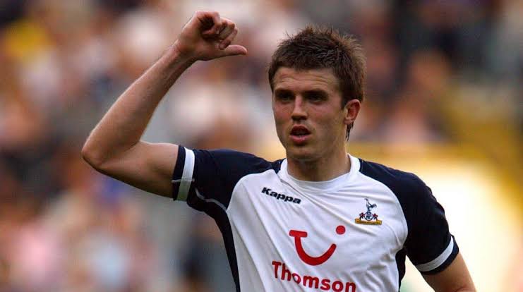 Michael Carrick wants to attack Leeds and sign Charlie Cresswell