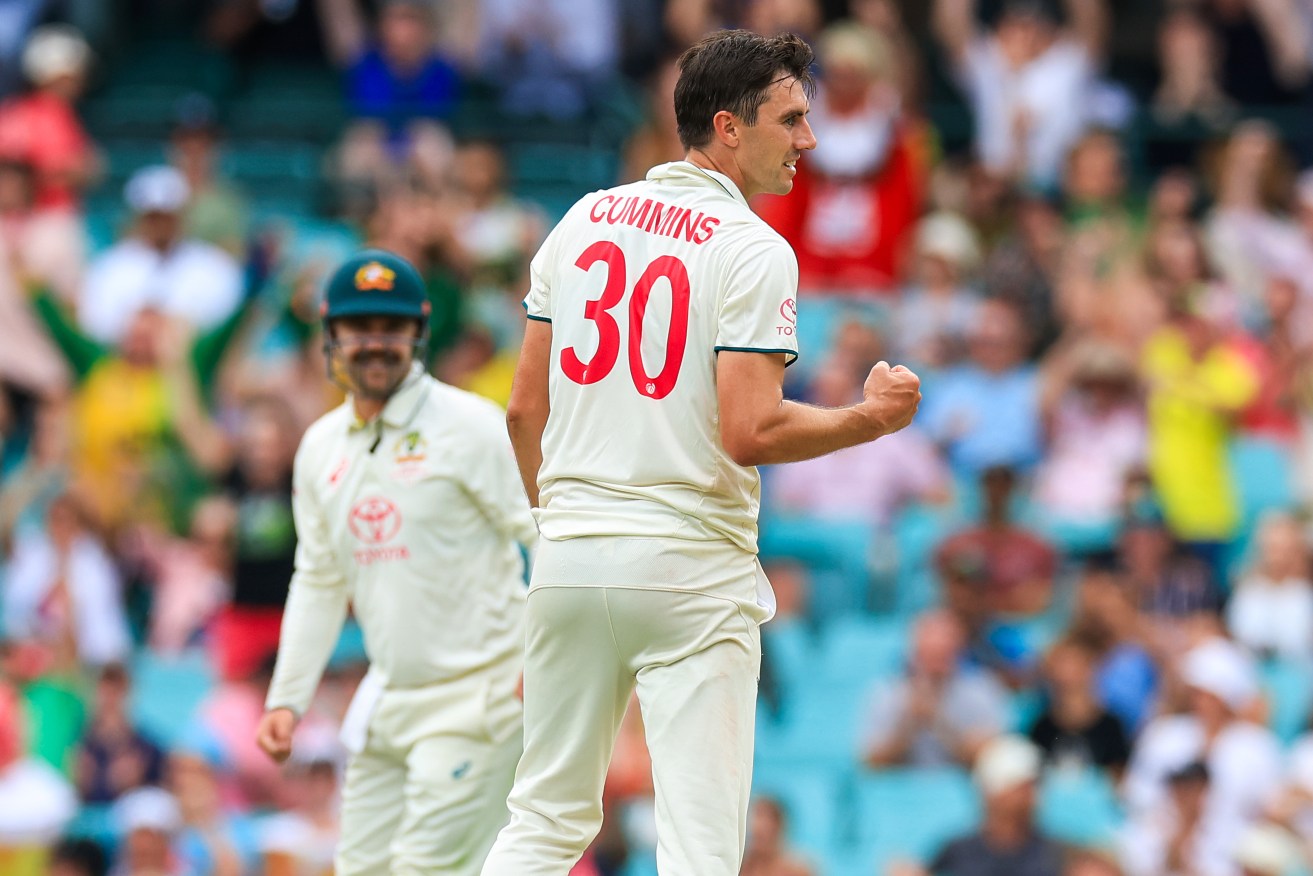 Pakistan fights back late as Pat Cummins claims five-wicket haul