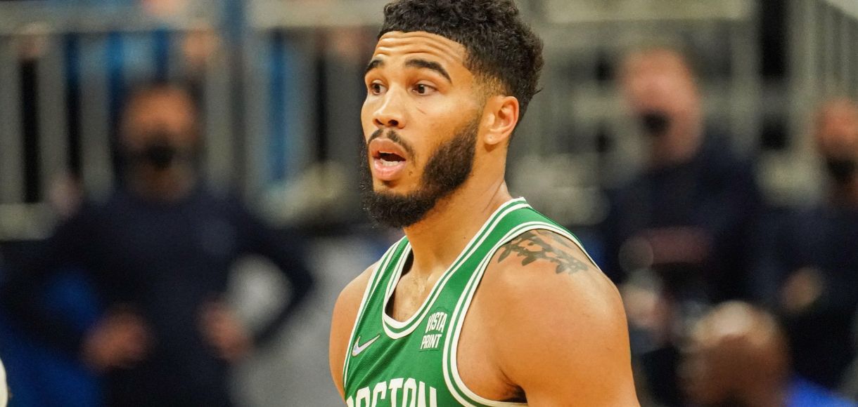 sad news:Jayson Tatum live the peach…………