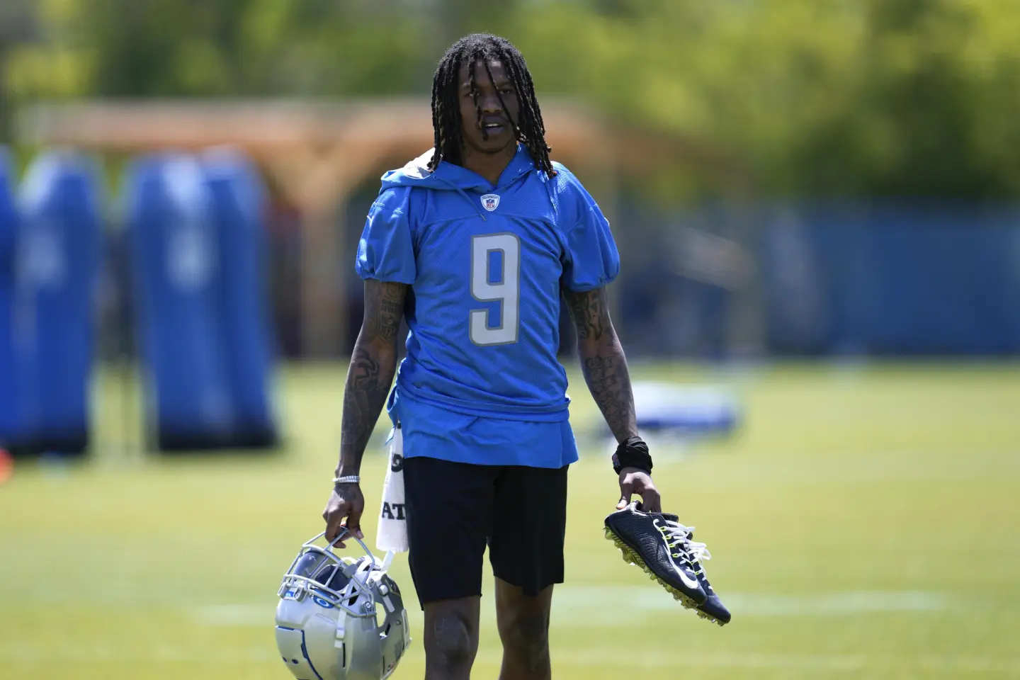 SO  SAD  :Suspended Lions WR Jameson Williams says he wasn’t aware of NFL rules on gambling he violated