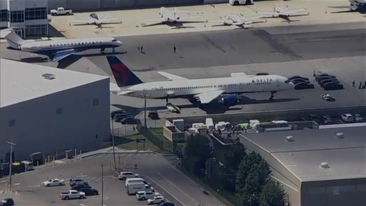 Celtics players, coaches seen arriving at Hanscom Field ahead of flight to Dallas for NBA Finals games