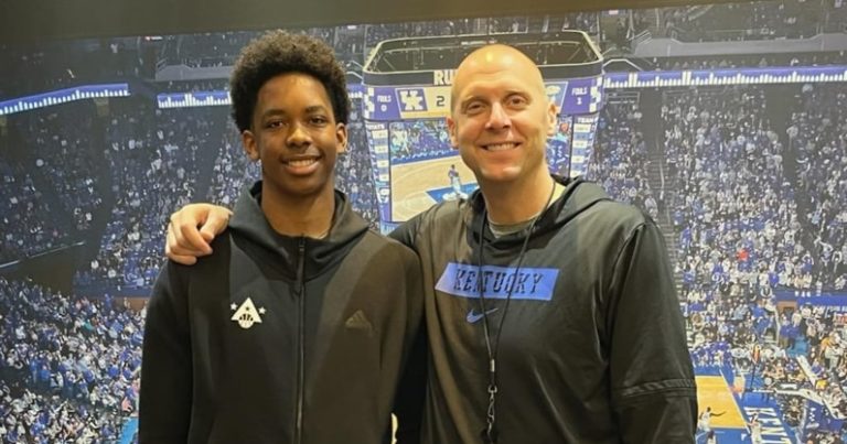 anthony-thompson-plans-return-kentucky-after-recent-offer