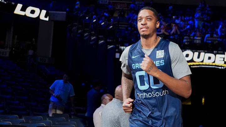 images_ImagnImages_mmsport_all_tar_heels_01jnnm1ksj57bzz32v16